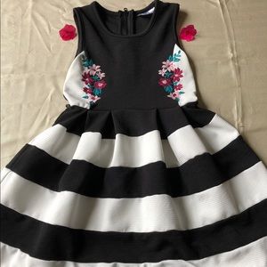 🌺Beauties Girls Dress 10.